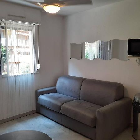 Studio Bord De Mer Nice Ouest Apartamento Exterior foto